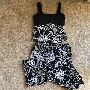 Vintage REEBOK B&W 2 piece active suit * SZ S/M